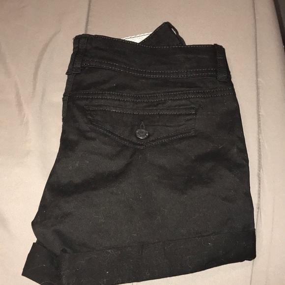 Shorts - Picture 2 of 2
